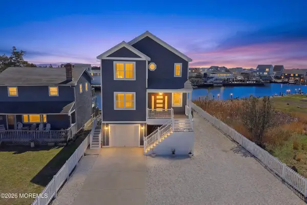 40 Flax Isle Drive, Little Egg Harbor, NJ 08087