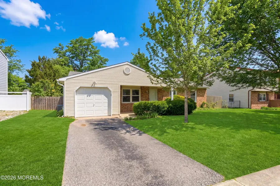 10 Lilac Place, Howell, NJ 07731 - #2