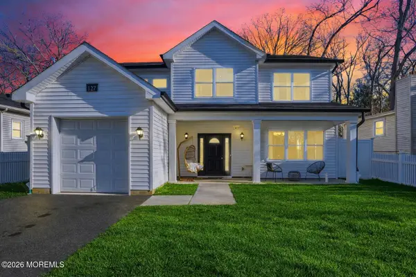 127 2nd Street, Howell, NJ 07731