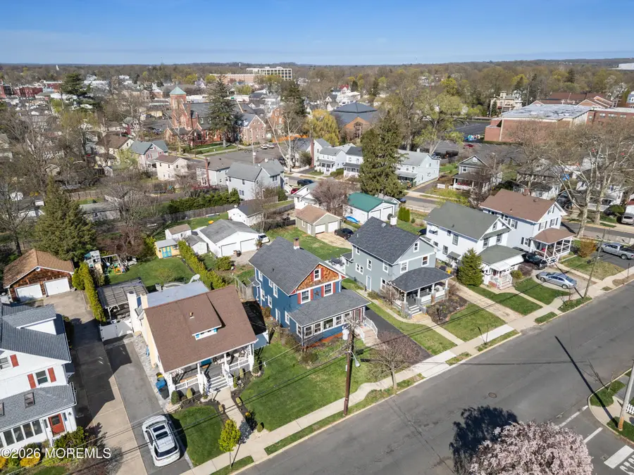 31 Lincoln Place, Freehold, NJ 07728 - #2