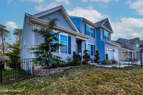 12 Greenside Drive, Little Egg Harbor, NJ 08087