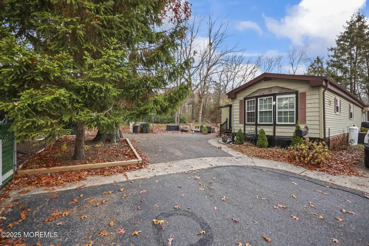 6 Taft Street, Howell, NJ 07731 - #1