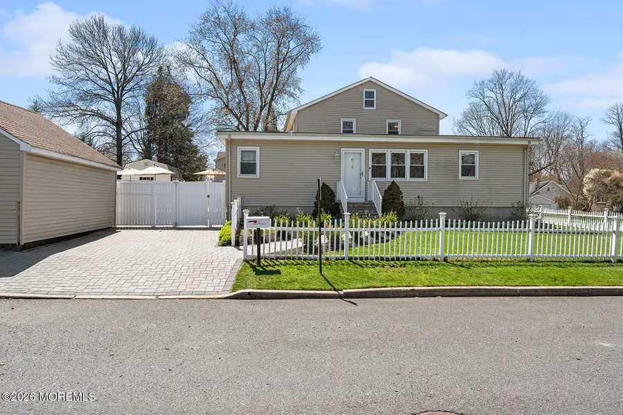 42 Lake Boulevard, Aberdeen, NJ 07747 - #2