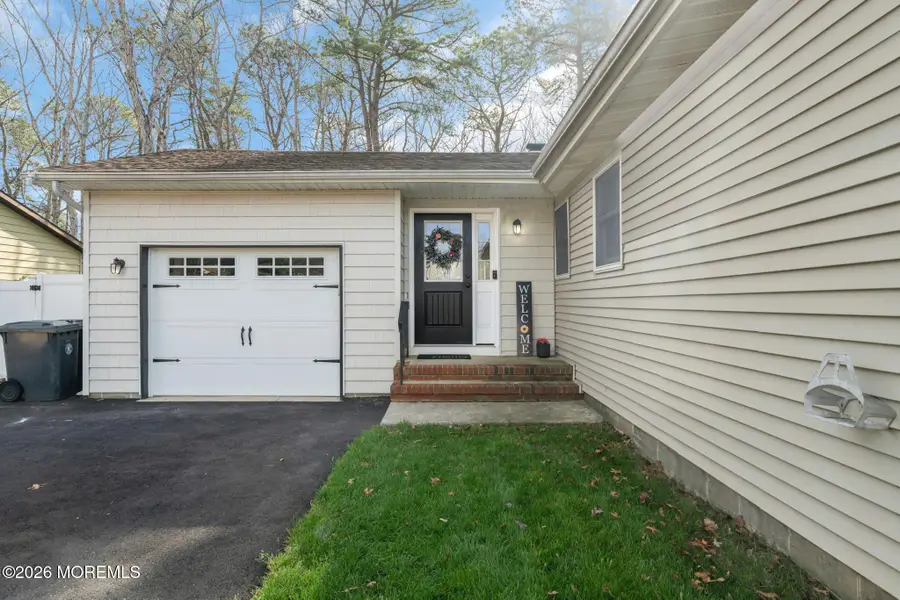 391 Lighthouse Drive, Manahawkin, NJ 08050 - #2