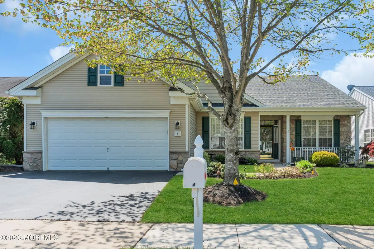 4 Chamber Lane, Columbus, NJ 08022 - #1