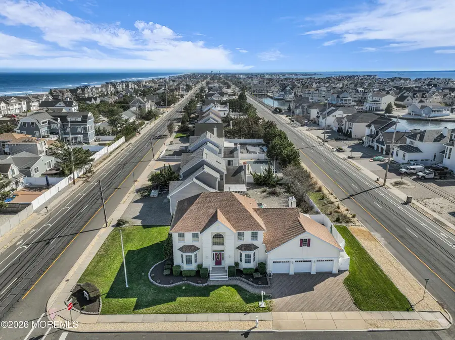 154 Bay Avenue, Mantoloking, NJ 08738 - #2