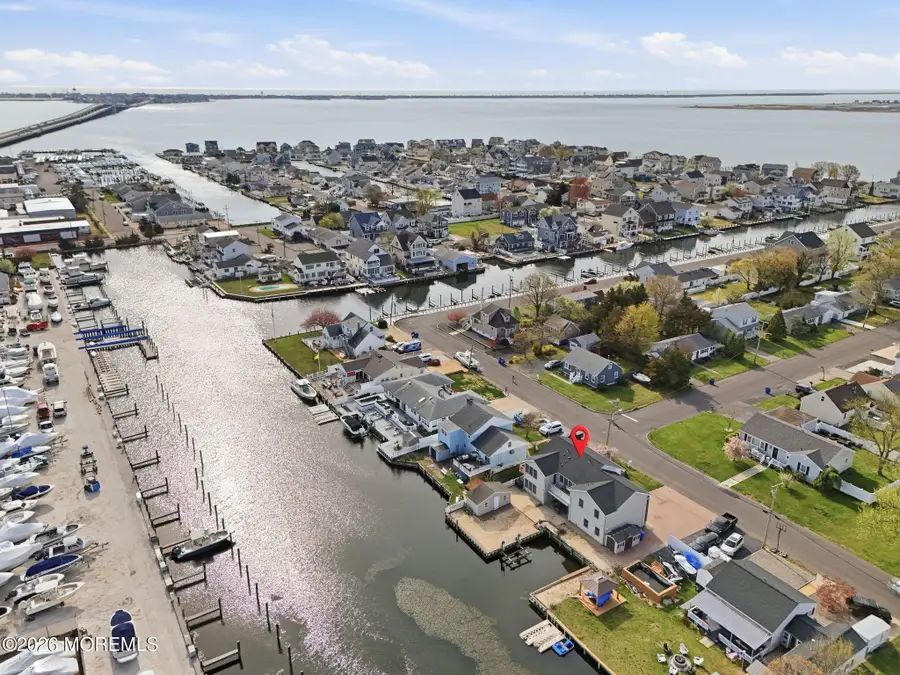 10 Minturn Road, Toms River, NJ 08753 - #3