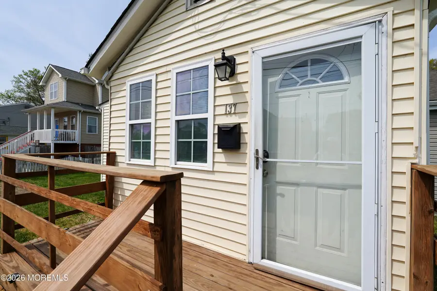 137 Maple Avenue, Keansburg, NJ 07734 - #3