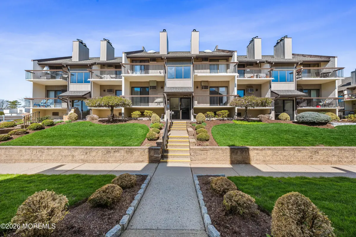 806 Ridge Mews #806, Wood Ridge, NJ 07075 - #1