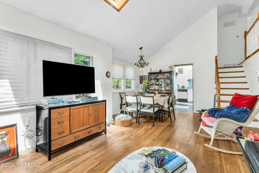 29 Barbara Lane, Oakhurst, NJ 07755 - #2