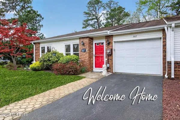 307 Joseph Drive, Lakewood, NJ 08701