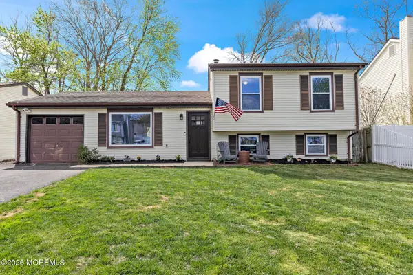 57 Village Drive, Barnegat, NJ 08005