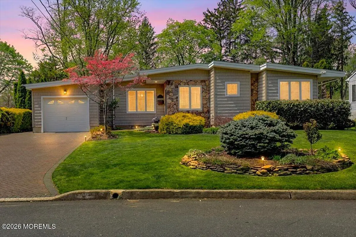 30 Parkview Terrace, Lincroft, NJ 07738 - #1