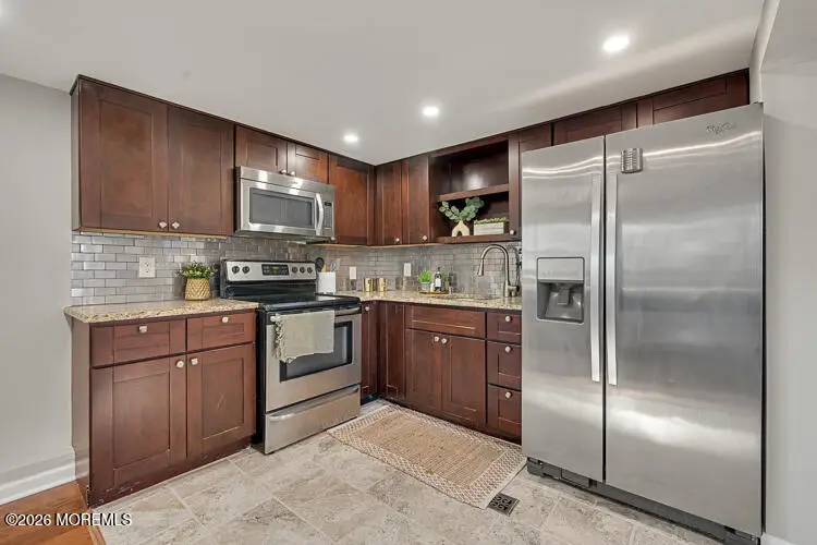 1 Bayshore Mobile Mnr, Hazlet, NJ 07730 - #1