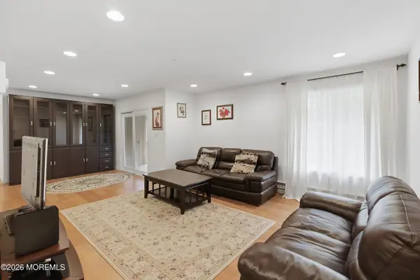 2 Wild Turkey Way #K, Manalapan, NJ 07726