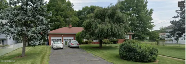 18 Foley Avenue, Edison, NJ 08820