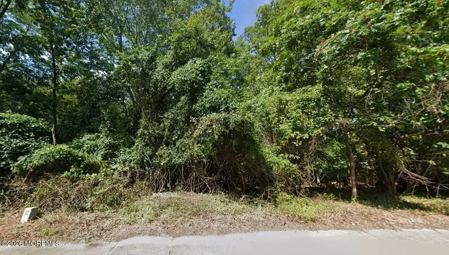 27 Silvercrest Drive, Tinton Falls, NJ 07712 - #2