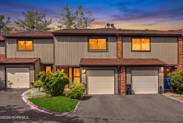 20 Arrowsmith Court #26, Matawan, NJ 07747