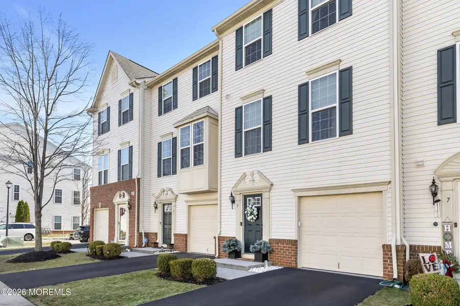 5 Jake Drive, Tinton Falls, NJ 07712 - #2