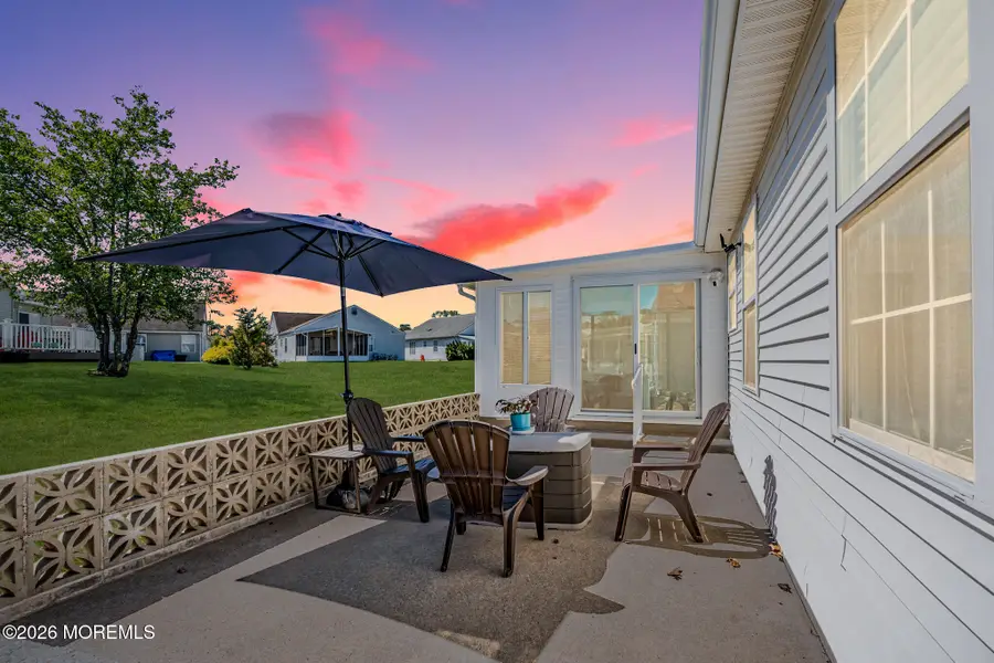 152 Chesterfield Lane, Toms River, NJ 08757 - #2