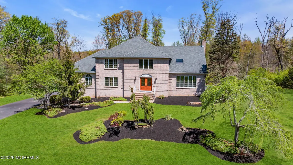 7 Shira Lane, Manalapan, NJ 07726 - #1