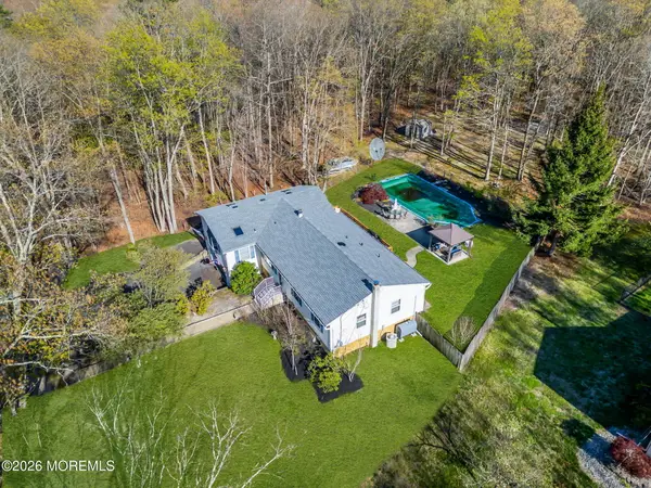 203 Freehold Road, Jackson, NJ 08527