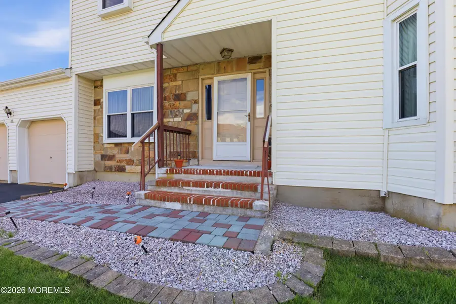 40 La Valencia Road, Old Bridge, NJ 08857 - #3