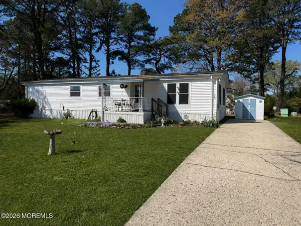 17 Susan Drive, Barnegat, NJ 08005