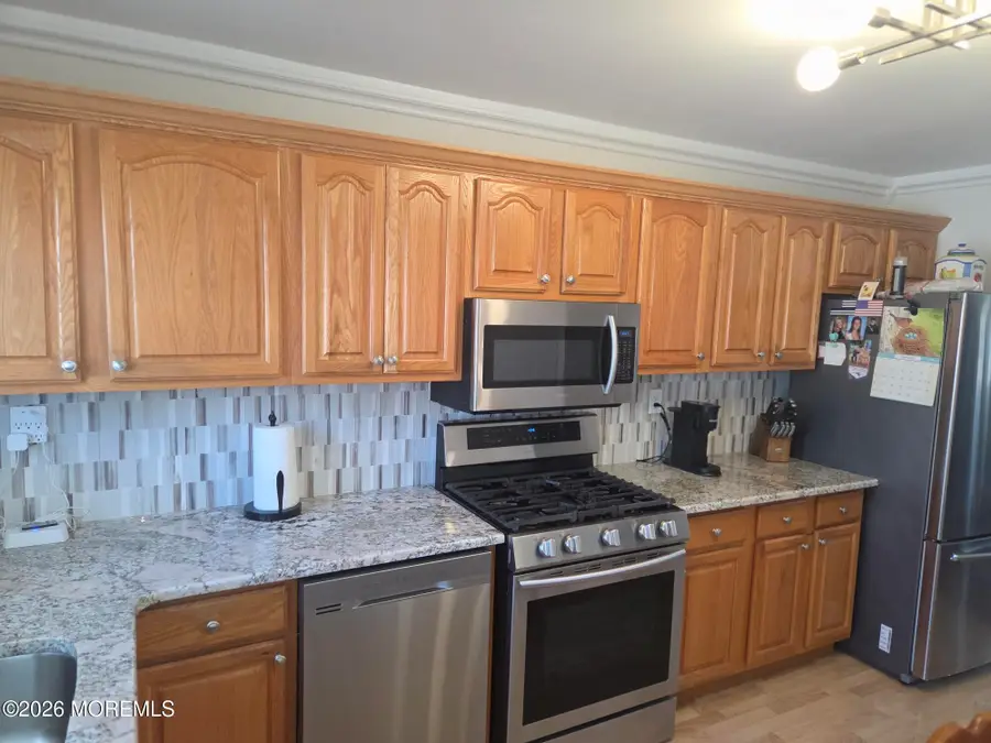 7 Augusta Court, Toms River, NJ 08757 - #3