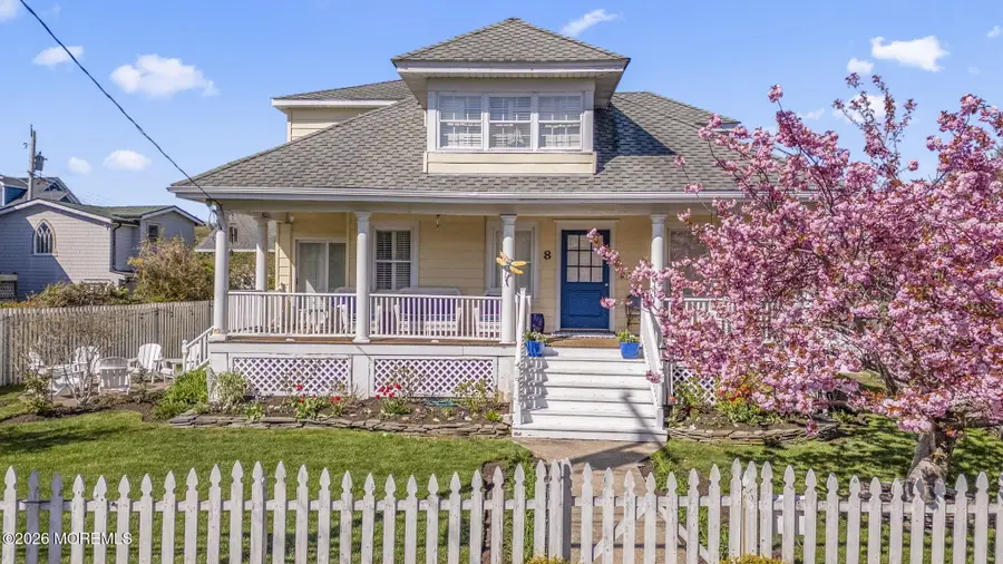 8 Riverdale Avenue, Monmouth Beach, NJ 07750 - #3