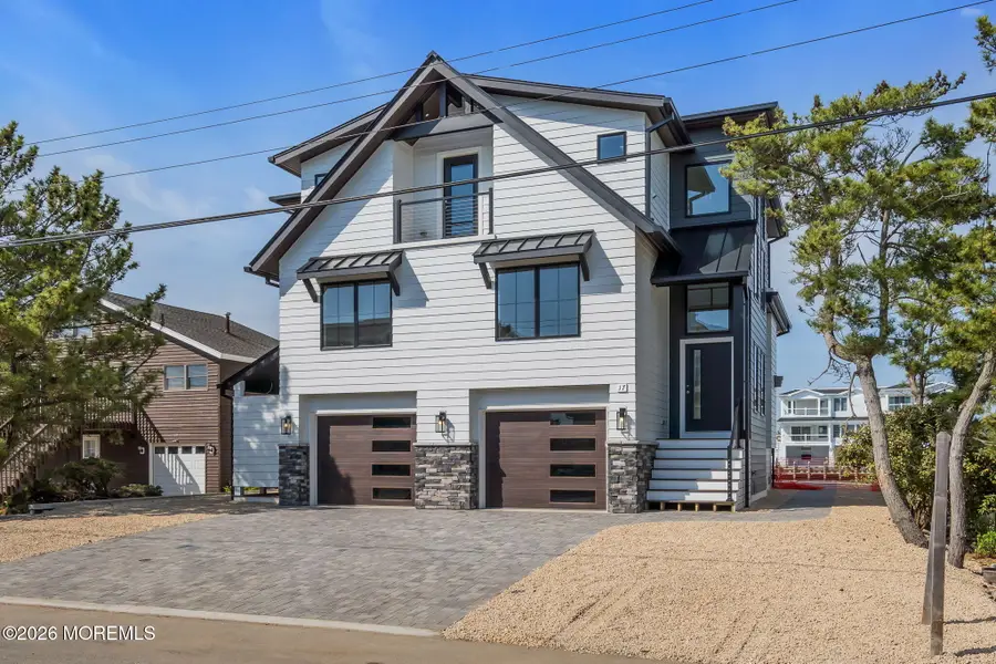 17 Lange Avenue, Harvey Cedars, NJ 08008 - #3