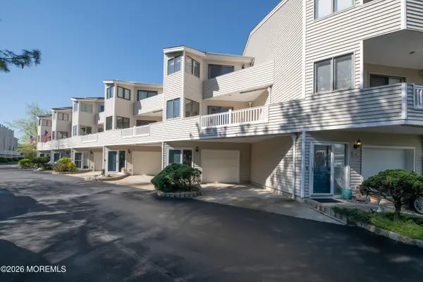 10 Seawinds Way, Long Branch, NJ 07740