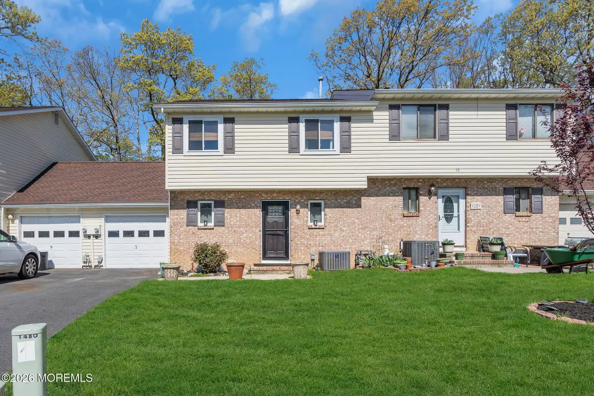 11 Patricia Court, Howell, NJ 07731 - #1