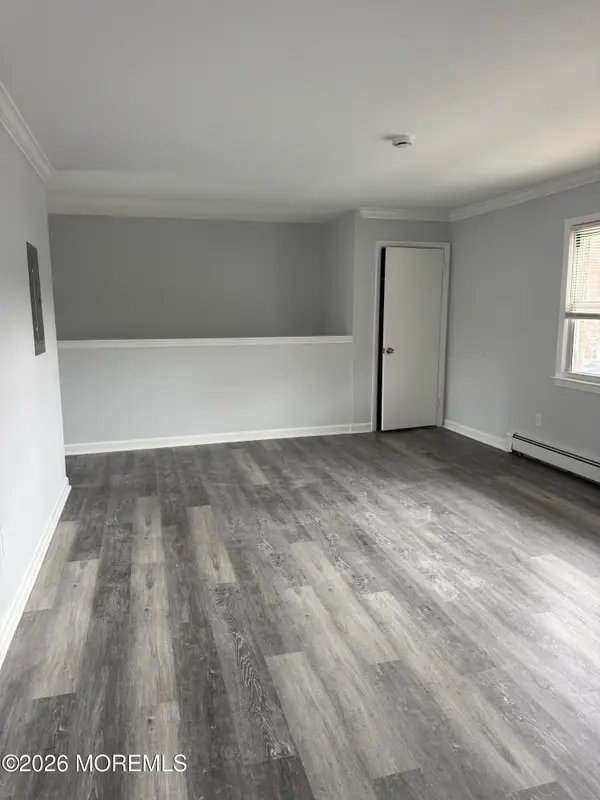 96 East Avenue #10, Atlantic Highlands, NJ 07716