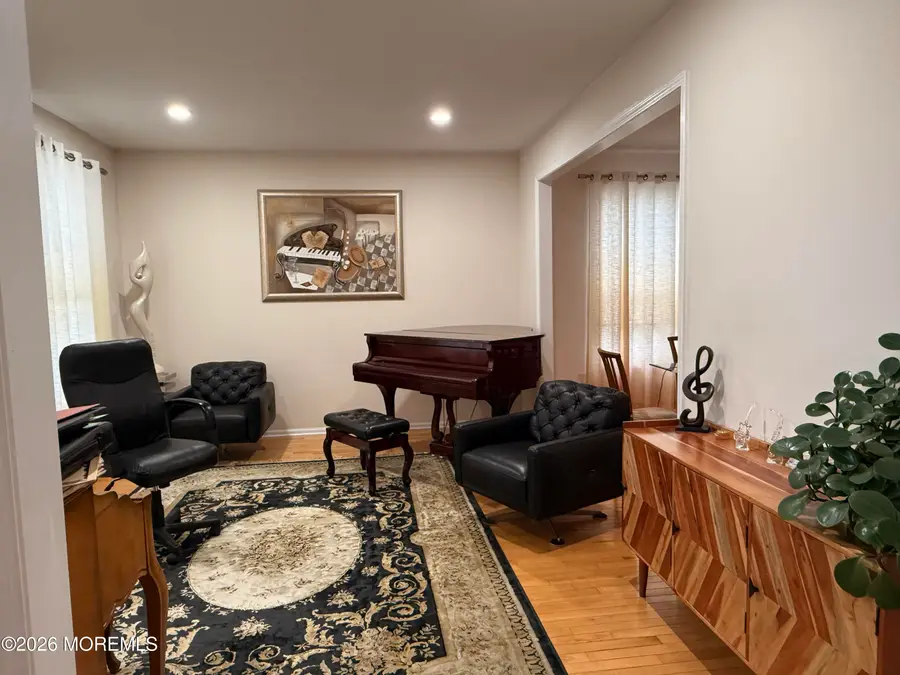 16 Samantha Drive, Morganville, NJ 07751 - #3