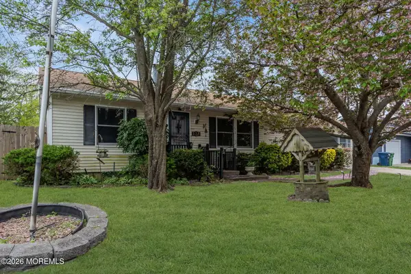 325 Spar Avenue, Beachwood, NJ 08722