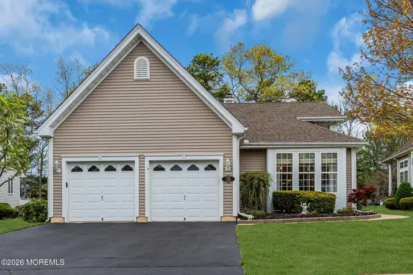 28 Turtle Creek Run, Barnegat, NJ 08005