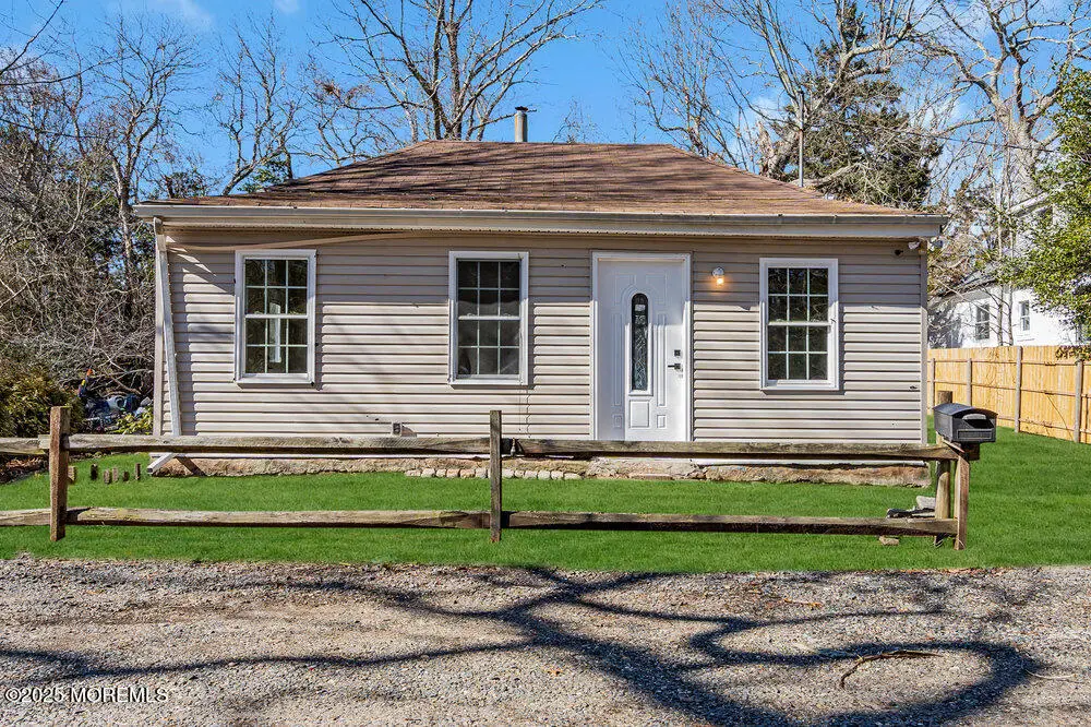 11 Market Street, Bayville, NJ 08721 - #1