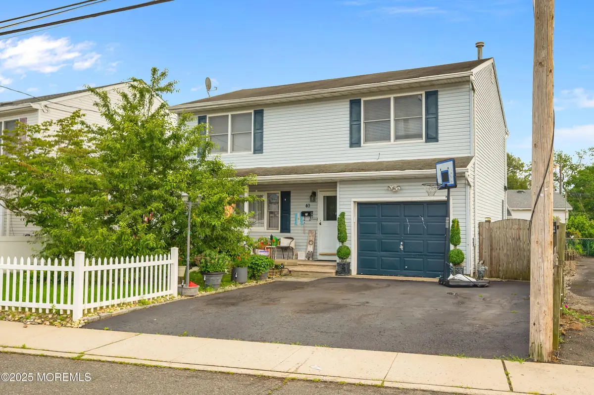 40 Wood Street, Keansburg, NJ 07734 - #1