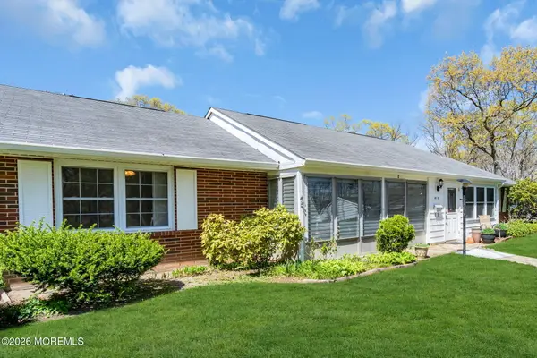 80 Dorchester Drive #C, Lakewood, NJ 08701