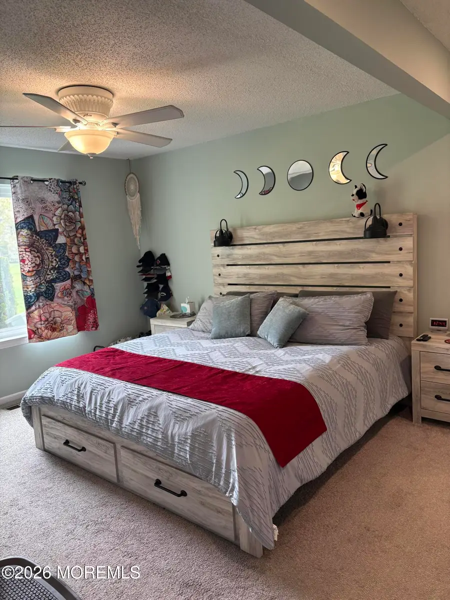 43 Farnham Square #243, Parlin, NJ 08859 - #2