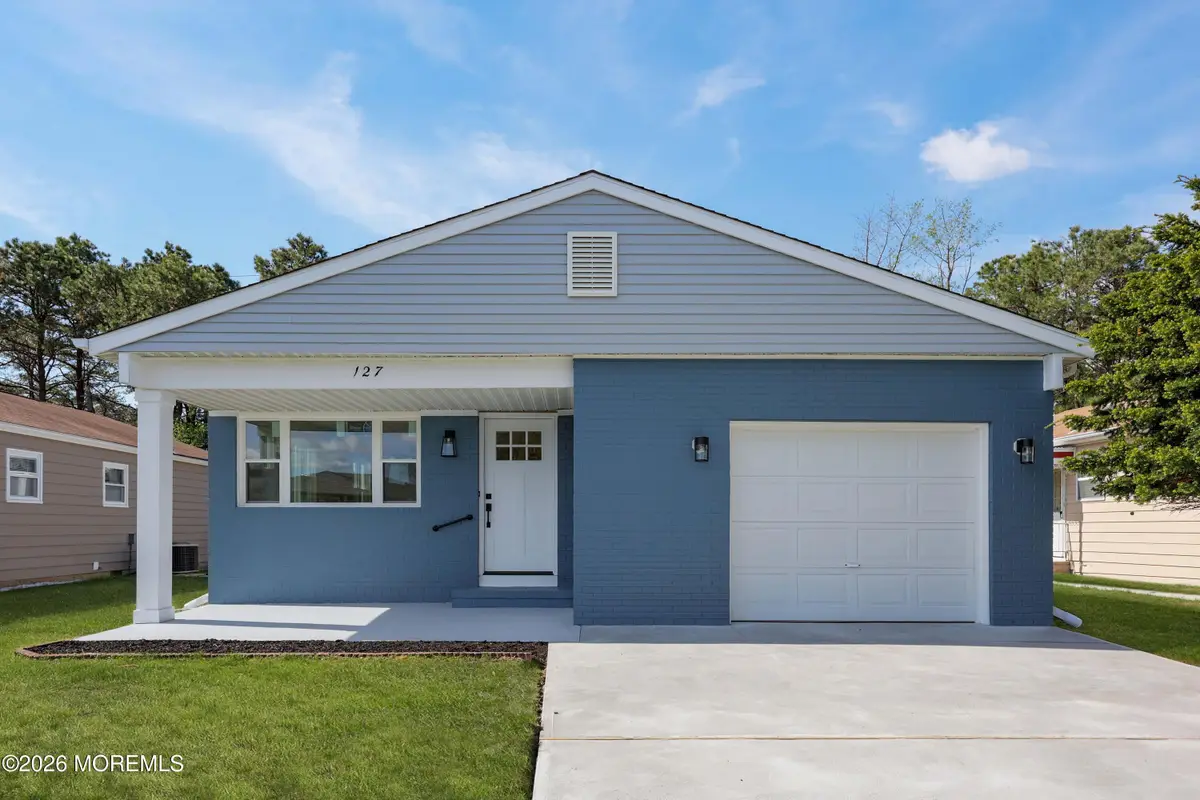 127 San Carlos Street, Toms River, NJ 08757 - #1