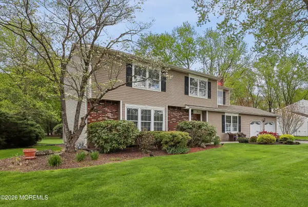 34 Buttonwood Drive, Marlboro, NJ 07746