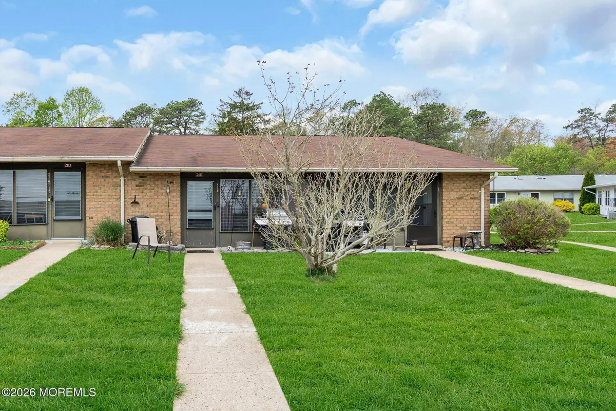 21E Yorkshire Court, Manchester, NJ 08759 - #1