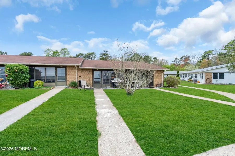 21E Yorkshire Court, Manchester, NJ 08759 - #2