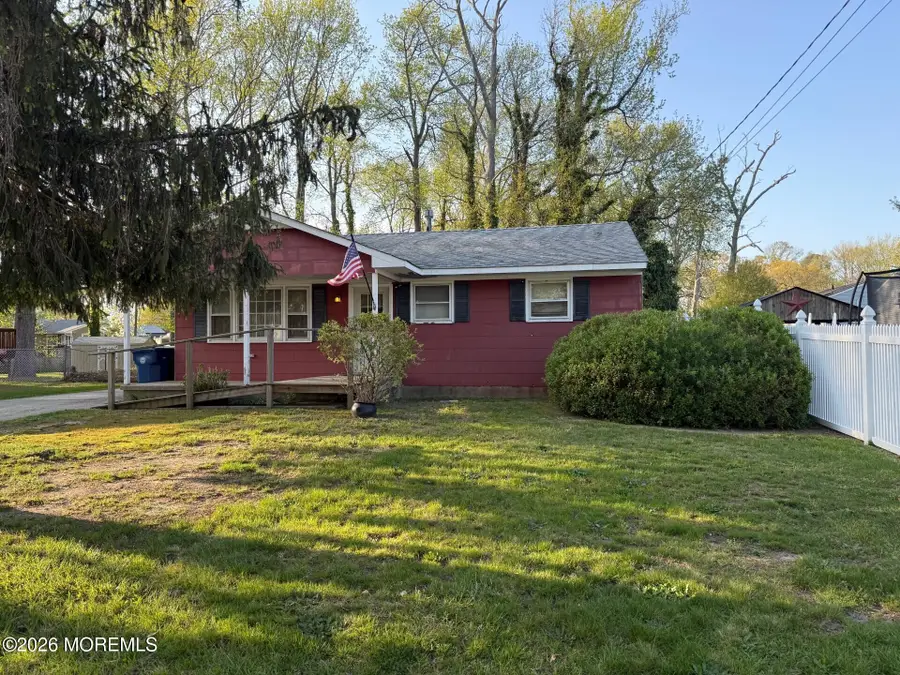 504 Kadlubeck Way, Mystic Island, NJ 08087 - #3