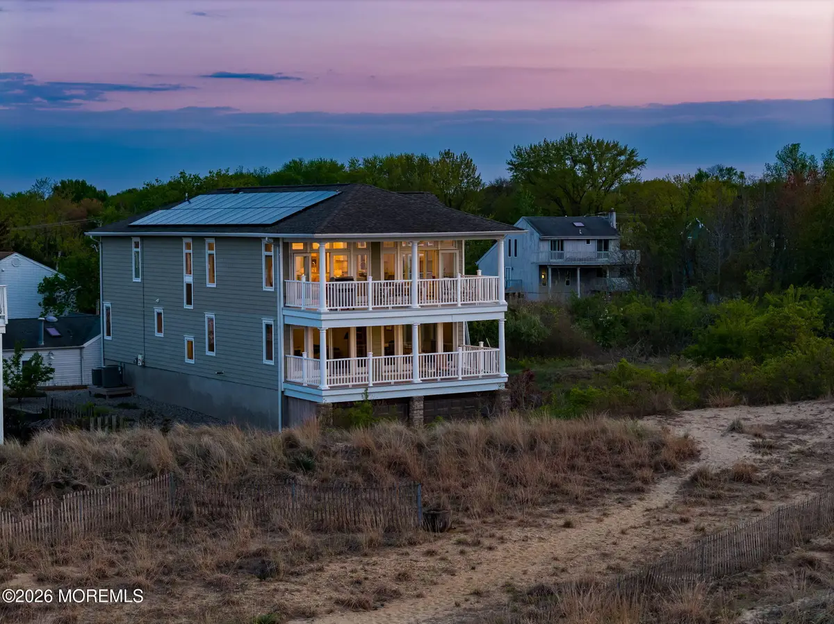 9 Hegel Place, Middletown, NJ 07748 - #1