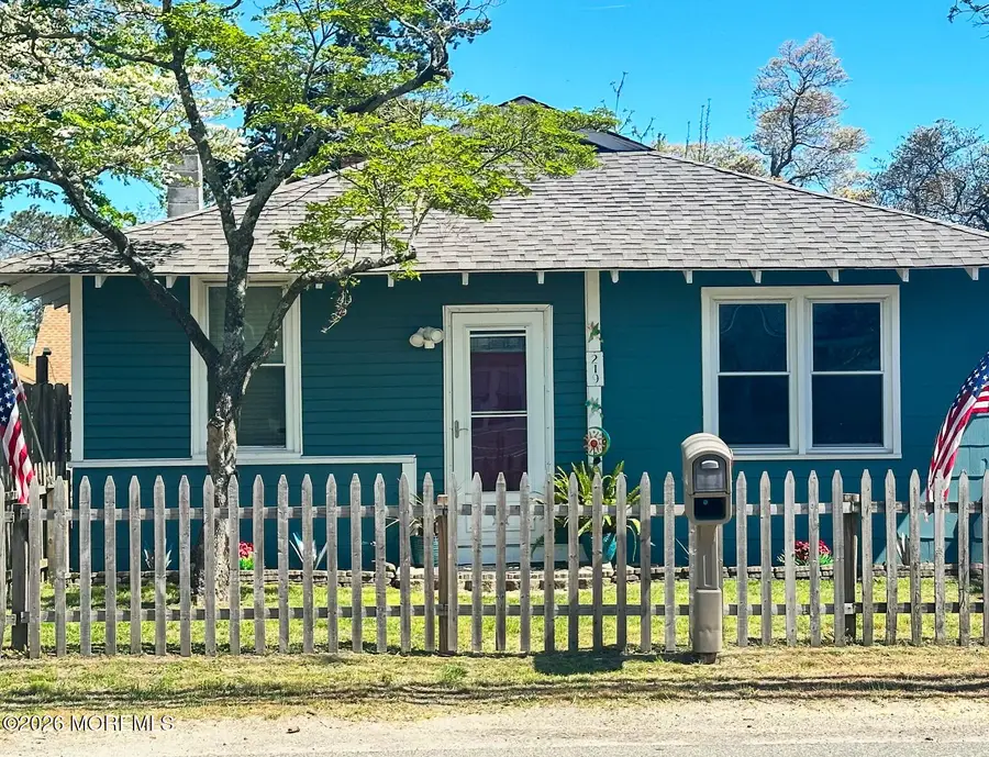 219 Beachwood Boulevard, Beachwood, NJ 08722 - #2