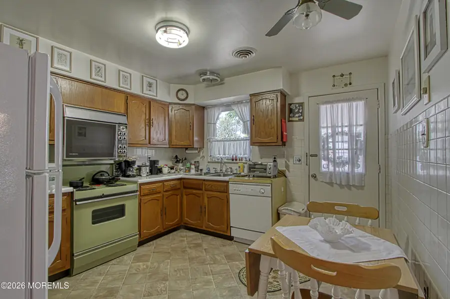 1 Moccasin Drive #B, Whiting, NJ 08759 - #2