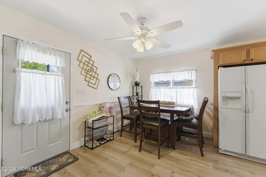 301 Norwood Avenue, Laurence Harbor, NJ 08879 - #3